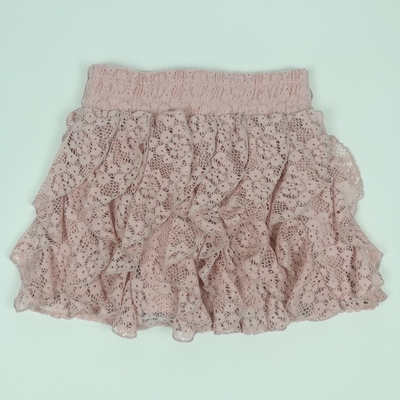 Wet Seal Dresses & Skirts - Wet Seal pink lace ruffled skirt S